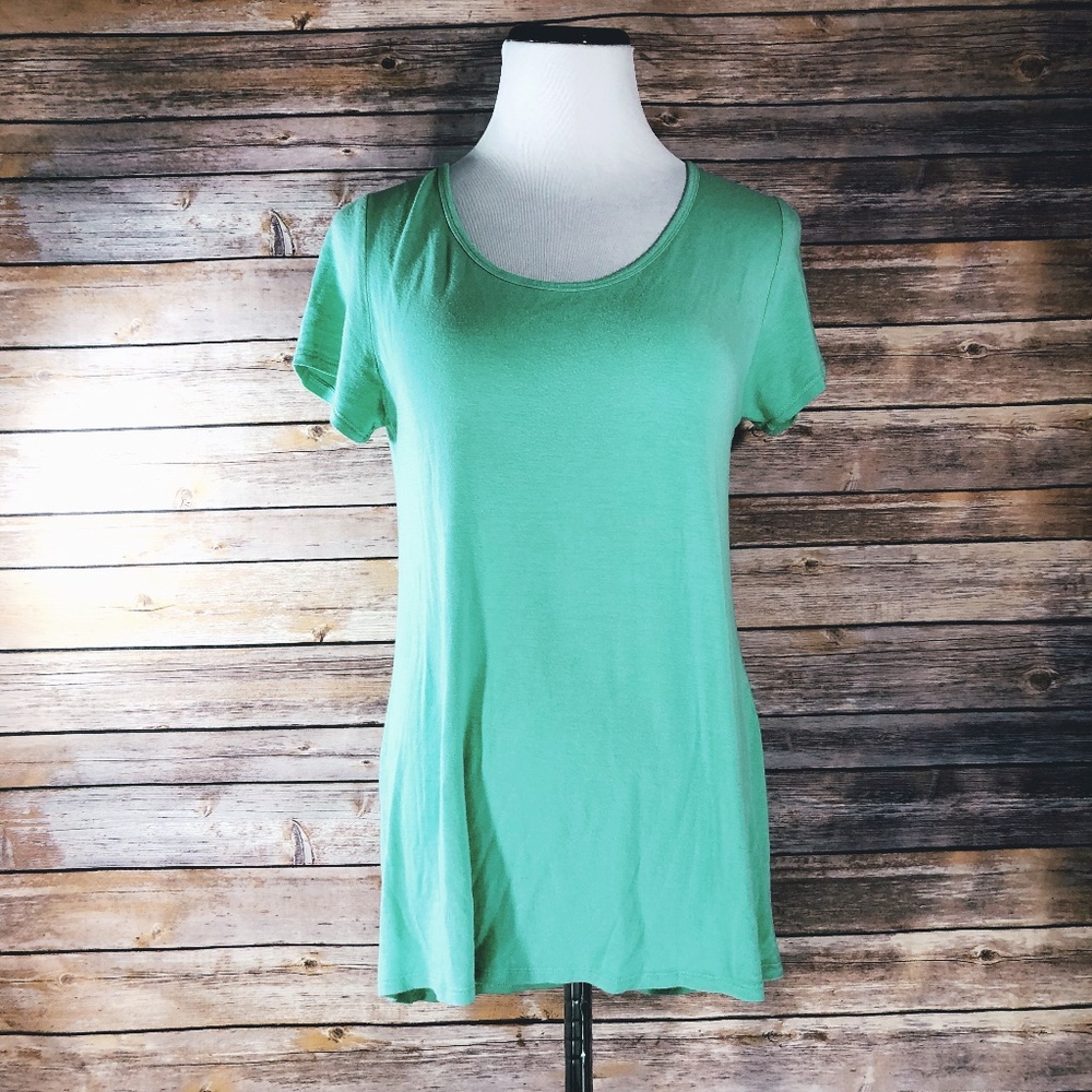 Lularoe Solid Mint Green Classic T Short Sleeve